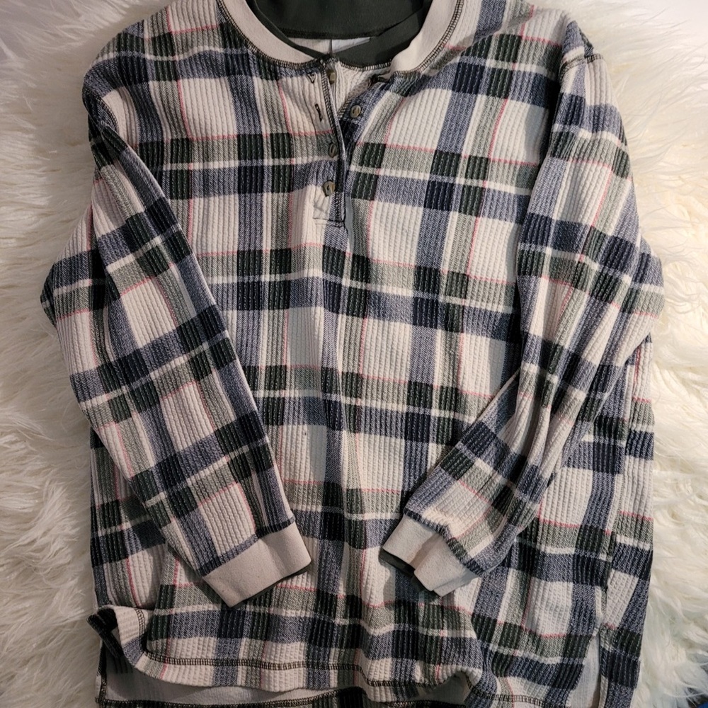 2 layer sweater/ top